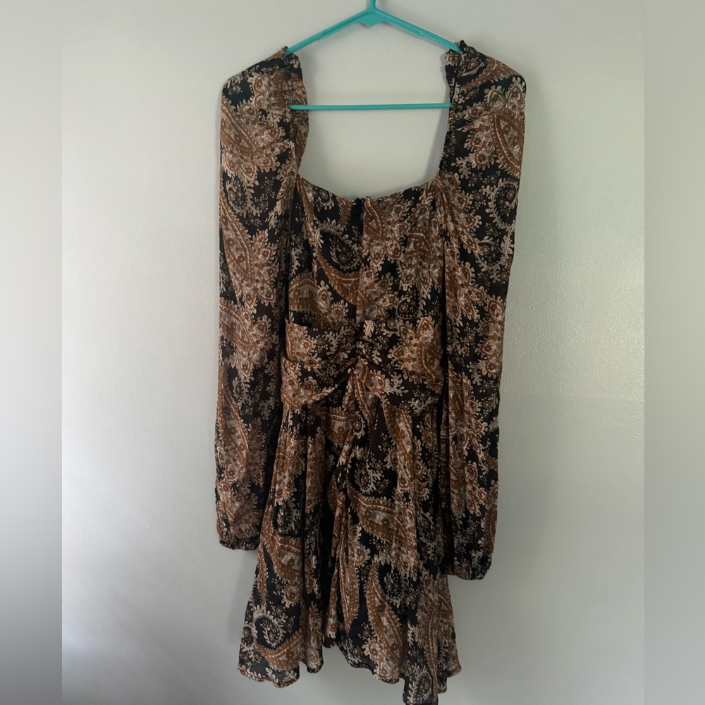 MINKPINK Black and Brown babydoll Paisley Long Sleeve mini Dress Small - Picture 3 of 7